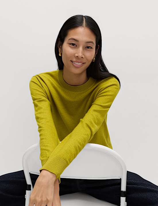Air-Yarn Crew Neck Jumper