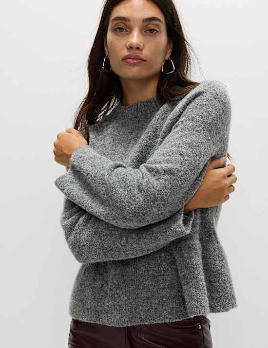 Crew Neck Peplum Jumper with Wool