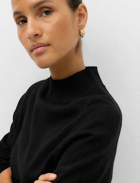 Air-Yarn Tie High Neck Jumper