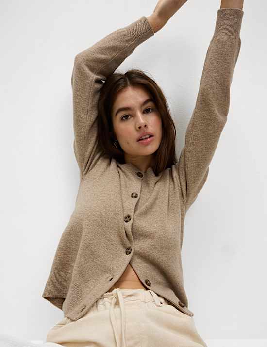 Air-Yarn Ribbed Crew Neck Cardigan