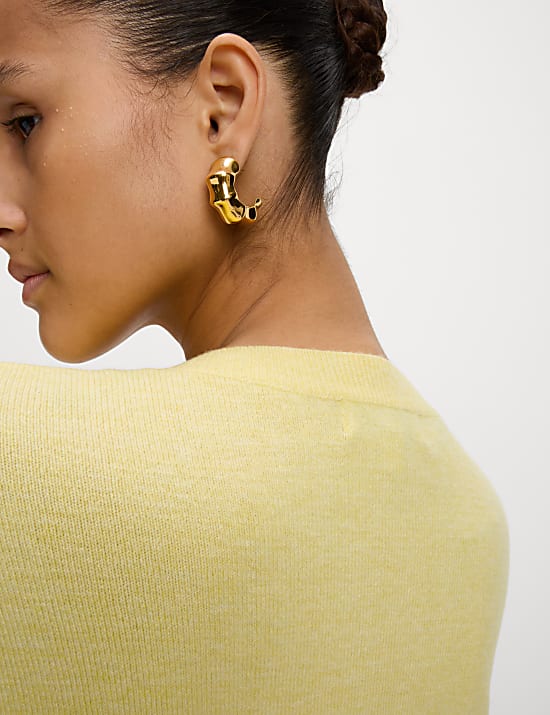 Prążkowany kardigan z okrągłym dekoltem z przędzy air