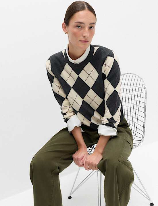 Air Yarn Argyle Crew Neck Jumper