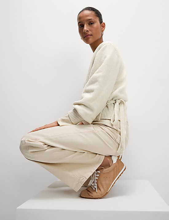 V-Neck Relaxed Cardigan