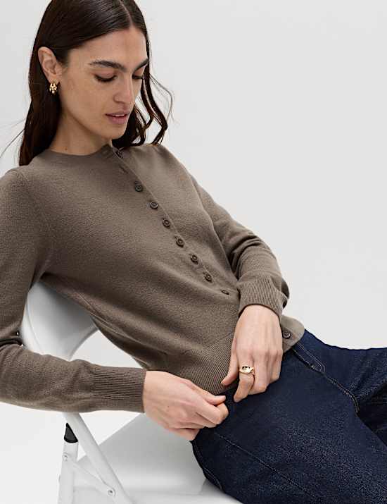 Air-Yarn Crew Neck Short Cardigan