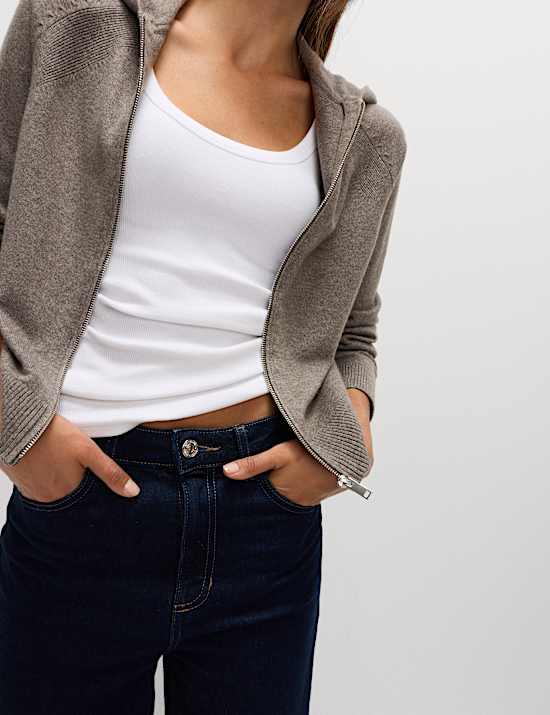 Sweat court en maille à capuche et fermeture à glissière