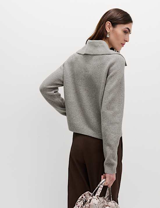 Collared Jumper with Cotton