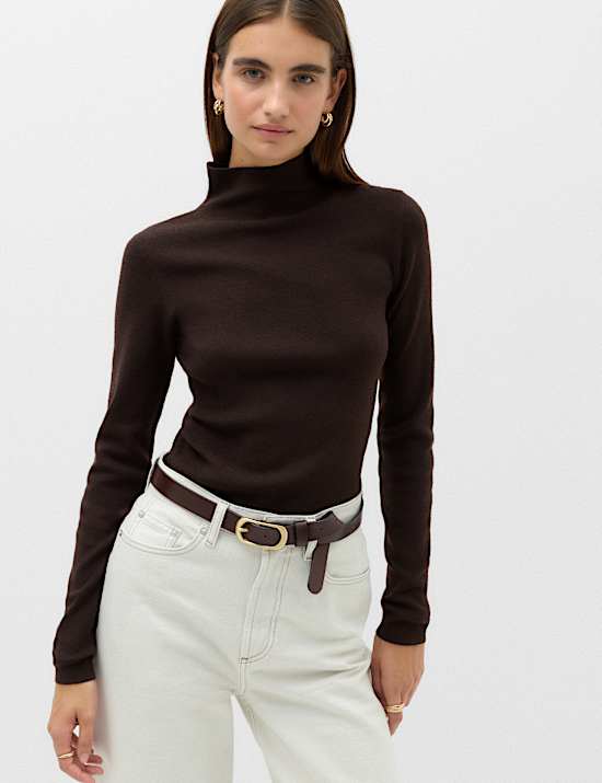 Funnel Neck Fitted Knitted Top With Wool