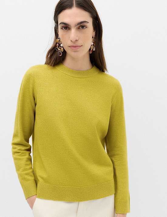 Pull en maille l&eacute;g&egrave;re &agrave; col rond