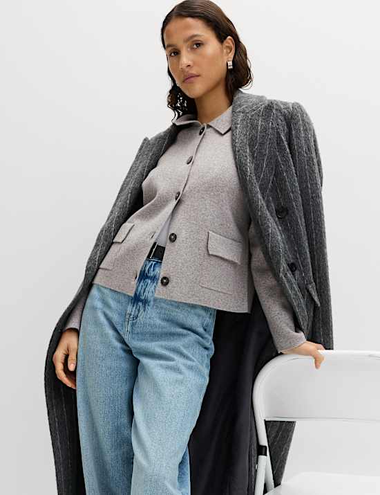 Air-Yarn Pocket Detail Knitted Jacket