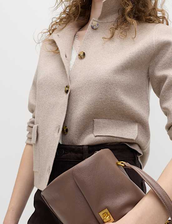 Air-Yarn Pocket Detail Knitted Jacket