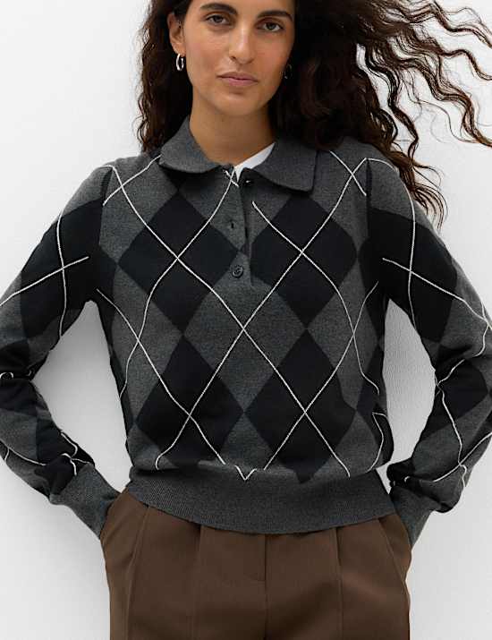 Air Yarn Argyle Collared Cardigan