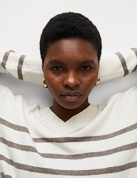 Air-Yarn Striped V-Neck Jumper