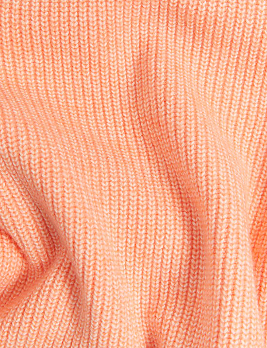 Pull en maille douce &agrave; encolure ronde et motif textur&eacute;