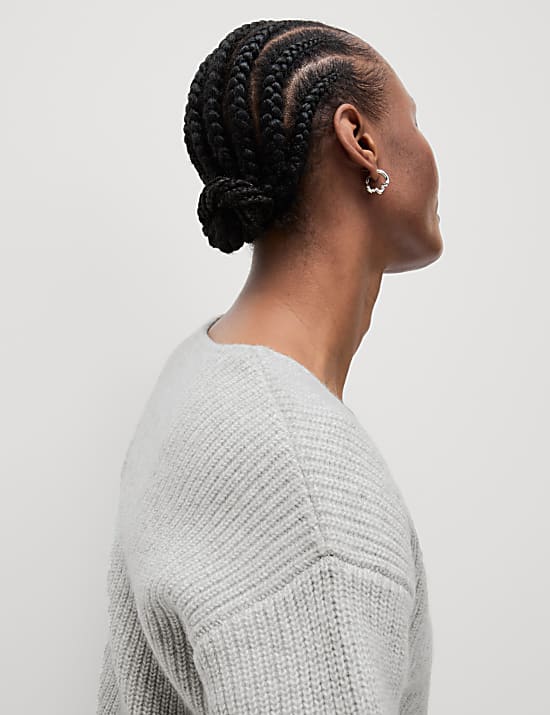 Cloud-Yarn Ribbed V-Neck Split Hem Jumper