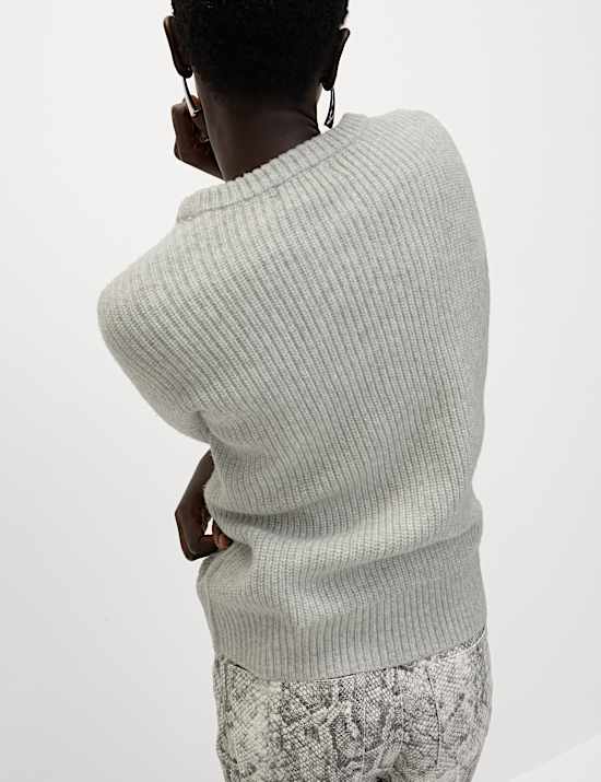 Jumper Kerah Bundar Ribbed Benang Cloud