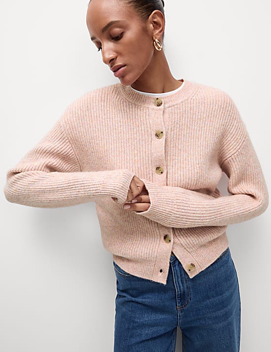 Gilet &agrave; fermeture avant boutonn&eacute;e et motif c&ocirc;tel&eacute;