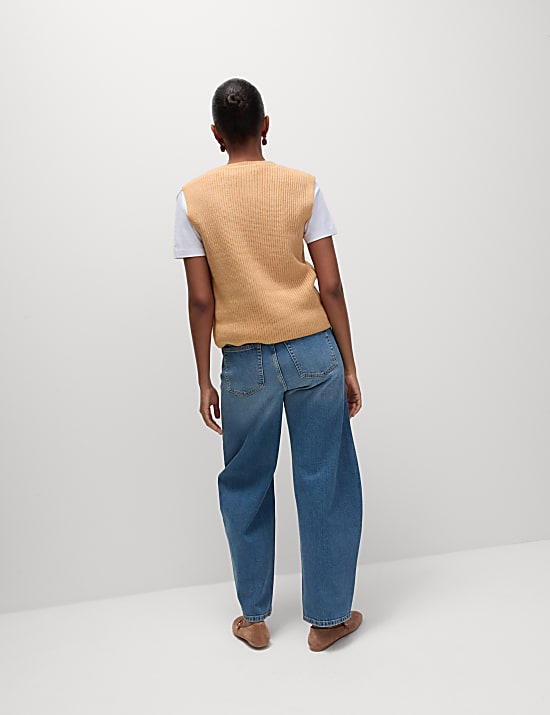 Cloud-yarn Knitted Crew Neck Waistcoat