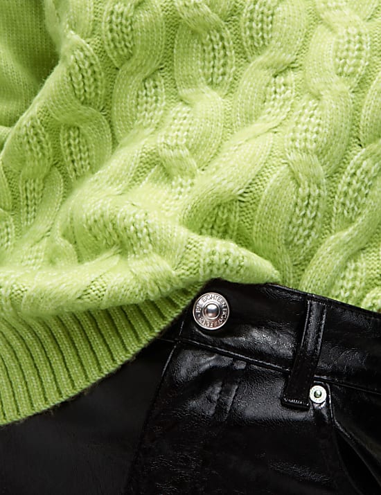 Cloud-yarn Cable Knit V-Neck Jumper