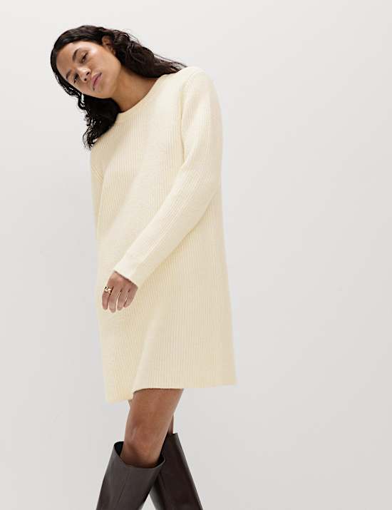 Robe coupe courte et décontractée en maille légère côtelée