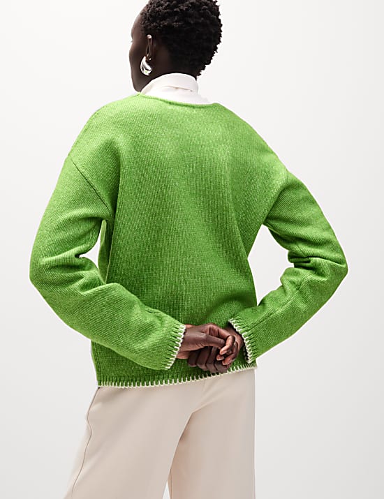 Cloud-Yarn V-Neck Pocket Detail Jumper