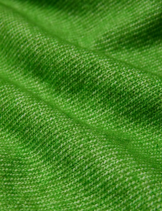 Cloud-Yarn V-Neck Pocket Detail Jumper