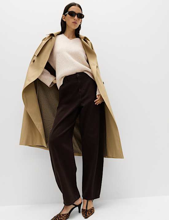 Cloud-Yarn Ribbed V-Neck Jumper