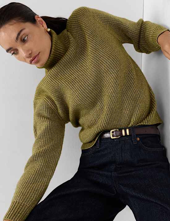 Cloud-yarn Ribbed Roll Neck Jumper