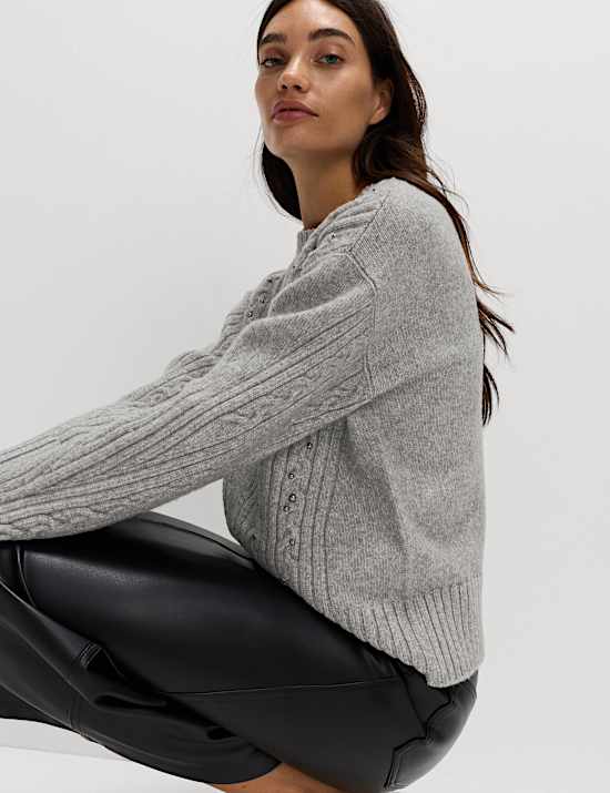 Cloud-Yarn Embellished Cable Knit Jumper