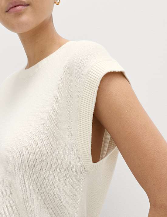Muscle Knitted Vest with Linen