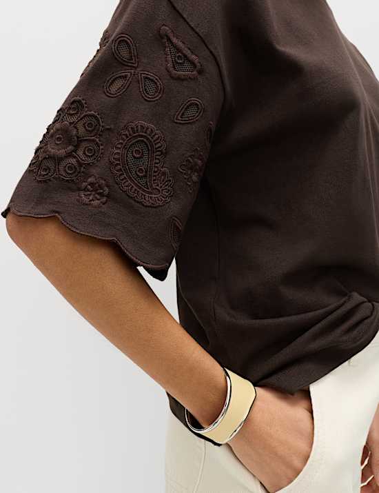 T-shirt coupe boxy 100 % coton brod&eacute;