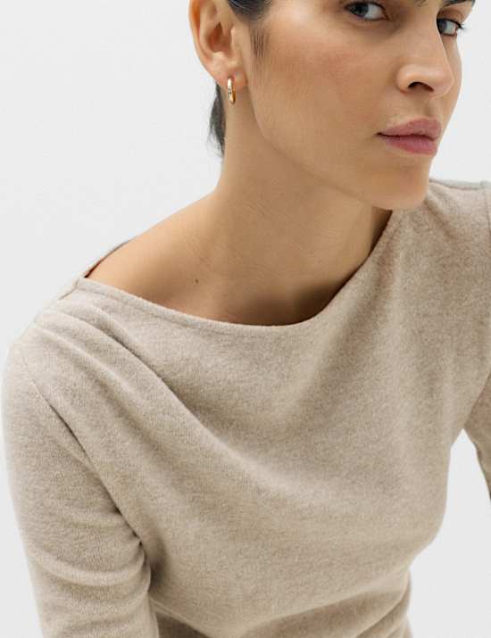 Cosy draped top