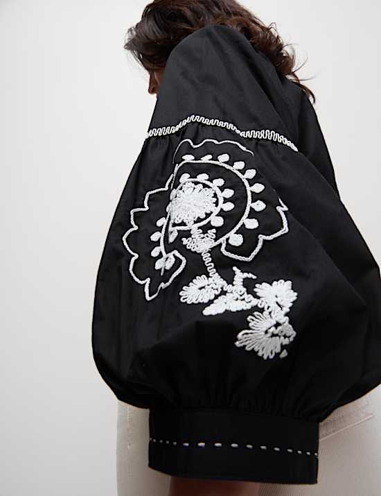 Blouse met V-hals en borduursel van zuiver katoen