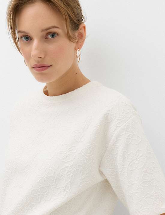 Cotton Blend Textured Crew Neck T-Shirt