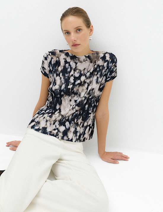 Short sleeve