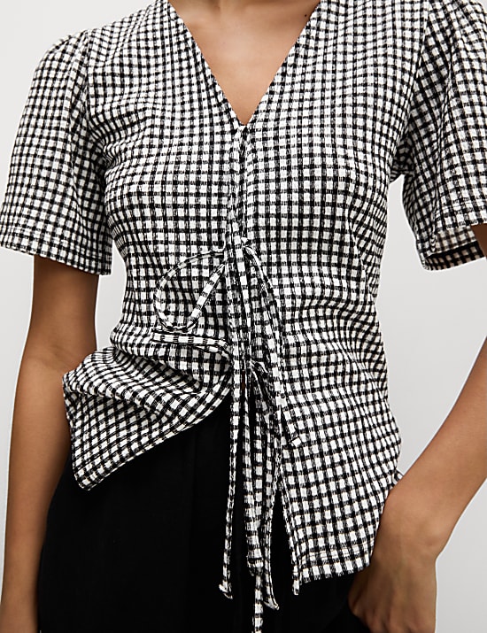 Gingham Textured V-Neck Tie Front Top
