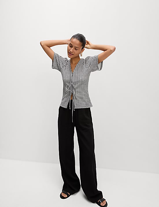 Gingham Textured V-Neck Tie Front Top