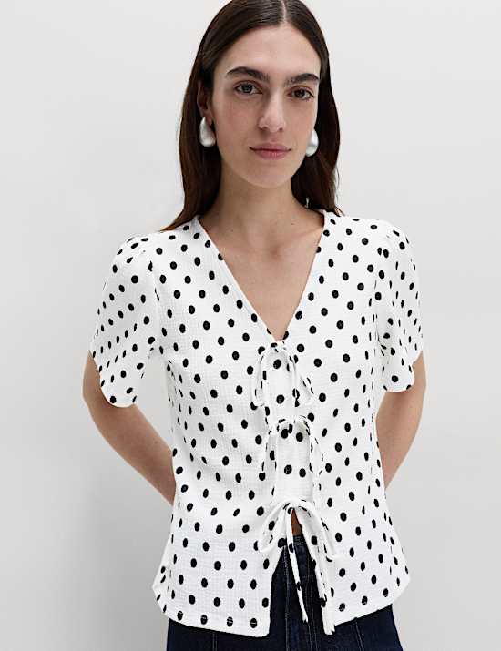 Gingham Textured V-Neck Tie Front Top