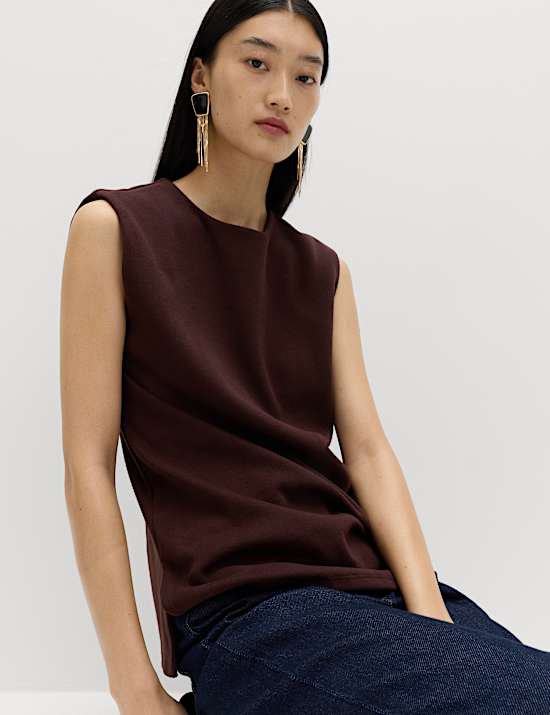 חולצה מפנקת מתערובת כותנה עם צווארון עגול