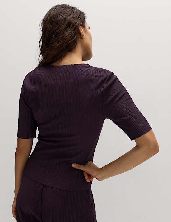 Ribbed Round Neck 3/4 Sleeve Top