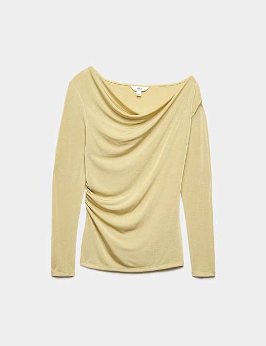 Top glamour &agrave; encolure asym&eacute;trique
