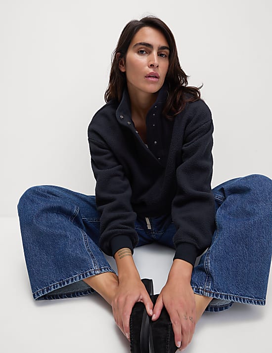 Textured Funnel Neck Sweatshirt