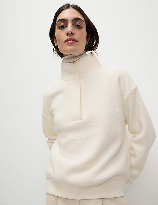 Textured Funnel Neck Sweatshirt