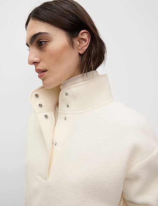 Textured Funnel Neck Sweatshirt