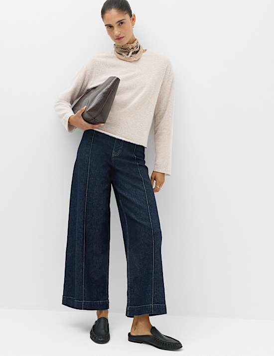 Cosy Crew Neck Regular Fit Sweatshirt