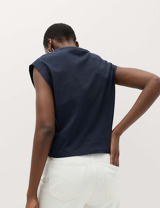 Camiseta 100 % algod&oacute;n con detalle de nudo