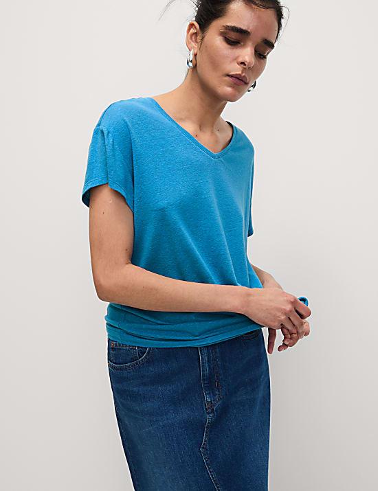 Linen Blend V-Neck Regular Fit T-Shirt