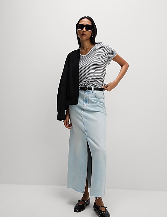 Linen Blend Striped V-Neck T-Shirt