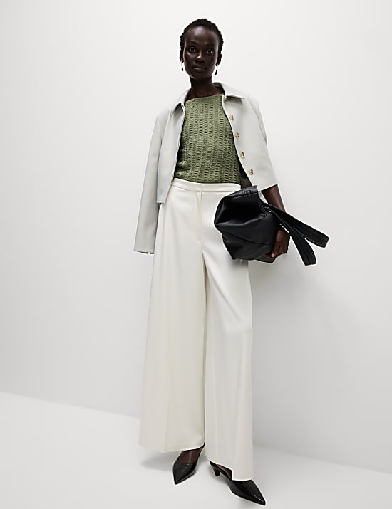 חולצה עם שרוול קצר וטקסטורה