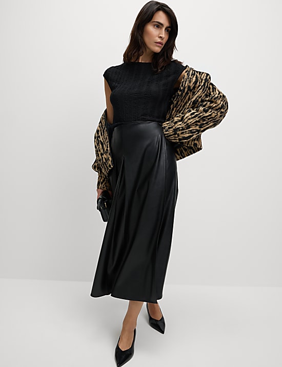 Short Sleeve Textured Top