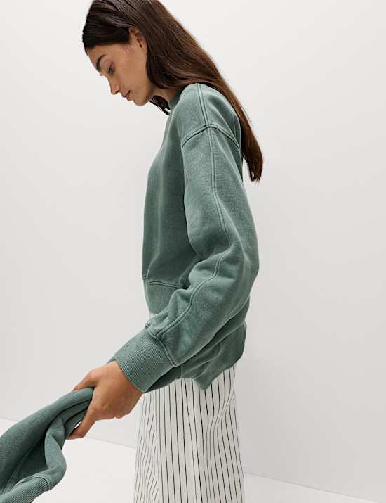 Pure Cotton Garment Dye Cropped Sweatshirt